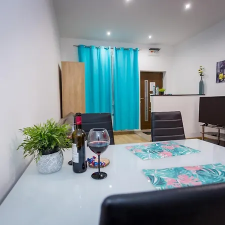 Appartement Centrum Red Apartament Wałbrzych